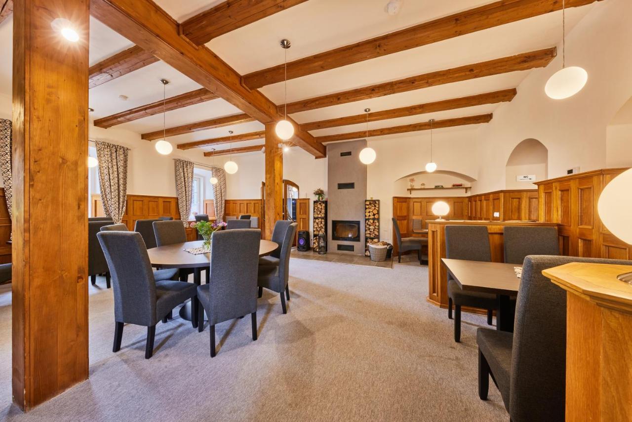 Hotel Auri Rudník Extérieur photo