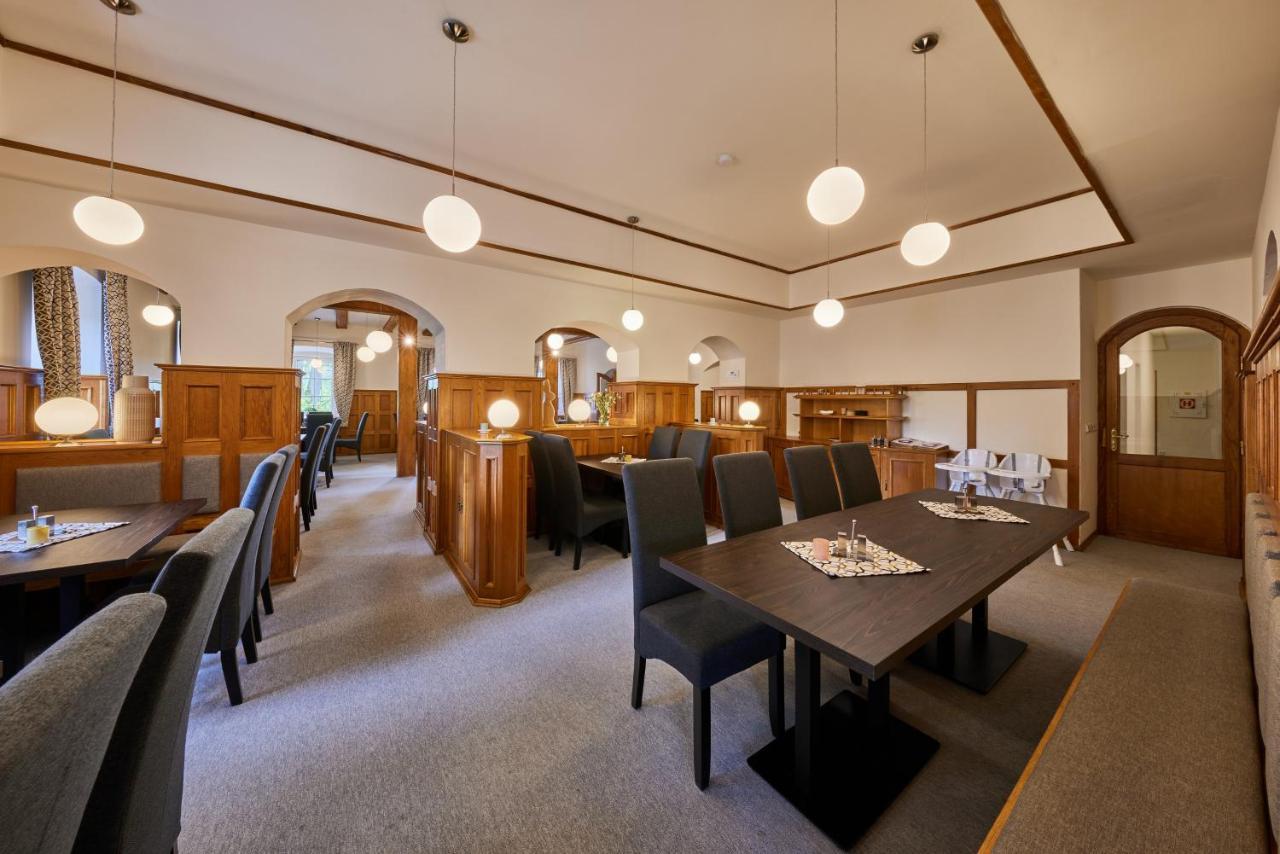 Hotel Auri Rudník Extérieur photo