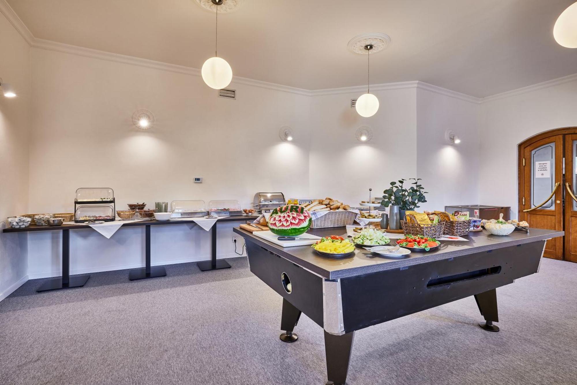 Hotel Auri Rudník Extérieur photo